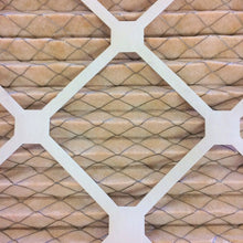 Load image into Gallery viewer, air exiting side pleated air filter MERV 11 with wire mesh backing
